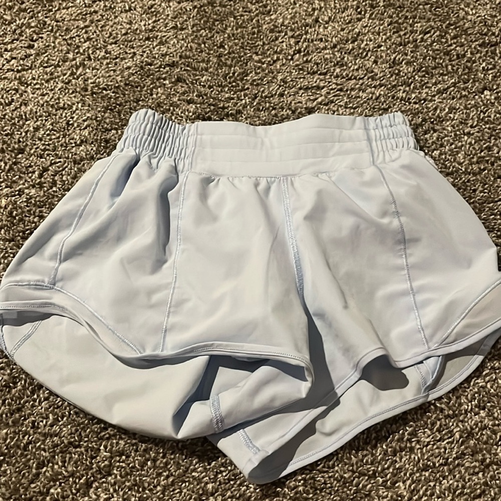 lululemon size 2 HR powder blue hotty hot shorts